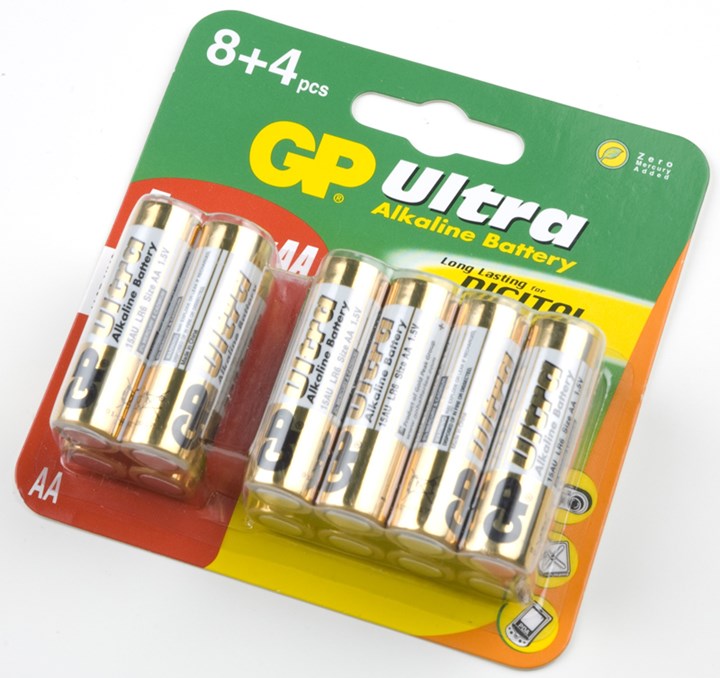8 + 4 Pack Alkaline AA Batteries 