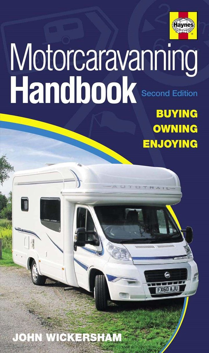 Motorcaravanning Handbook (2nd Edition) (PB)