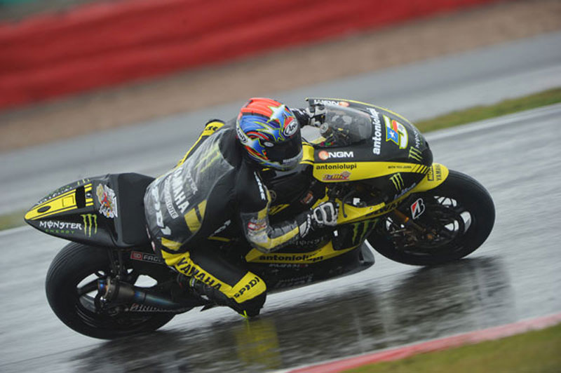 Colin Edwards (2) British MotoGP 2011 Silverstone
