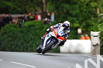 Gary Johnson TT 2011 Supersport 2 Union Mills - click to enlarge