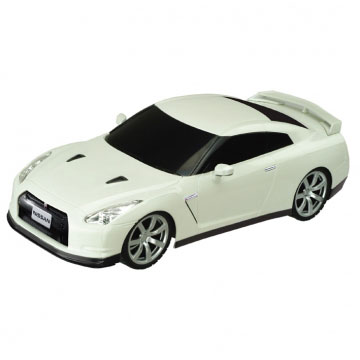 Nissan GTR Remote Control Car 1:18
