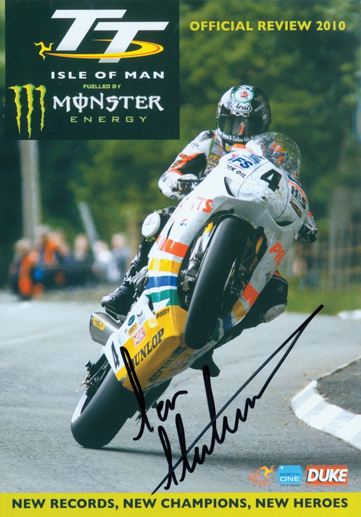 TT 2010 Review Blu-ray incl standard PAL DVD Signed by Ian Hutchinson