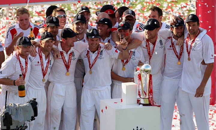 Ashes 2009 Team A2 Canvas Print 