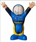 Celebration Renault 06 Pit Crew Figure