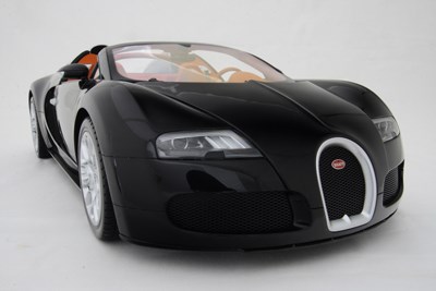 Bugatti Veyron Grand Sport 1/8 Limited Edition Model
