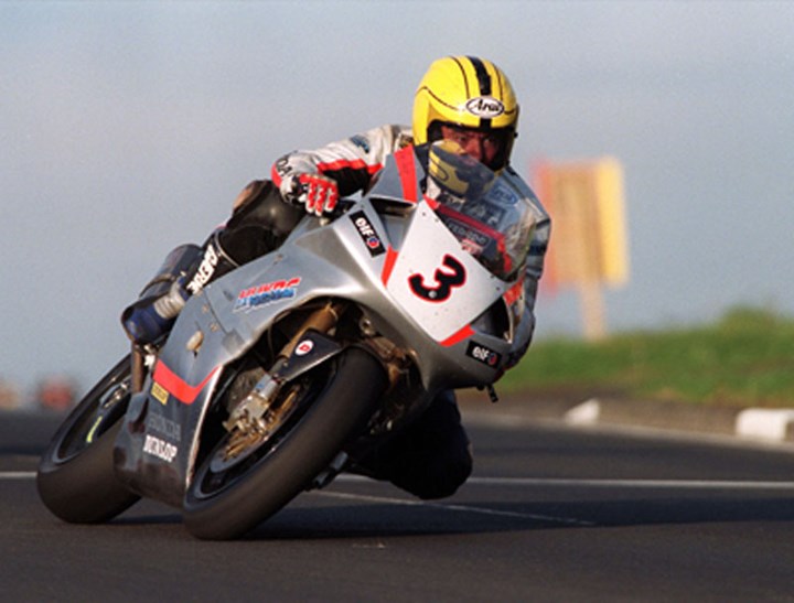 Joey Dunlop NW 200 1999 - click to enlarge