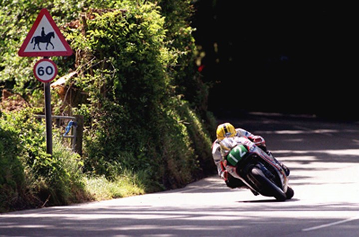 Joey Dunlop Ballaspur 1999 - click to enlarge