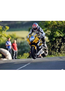 Adrian Archibald Ballaugh Bridge TT 2010 3rd Practice