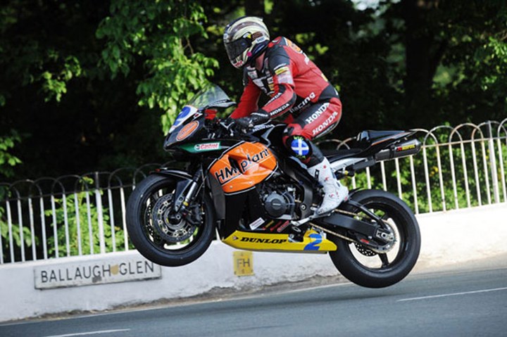 John McGuinness Ballaugh Bridge Supersport Practice  - click to enlarge