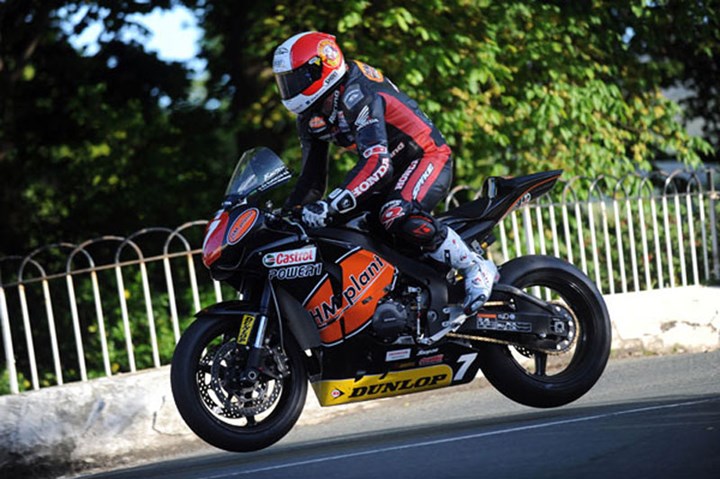 Michael Rutter Ballaugh Bridge TT 2010 - click to enlarge