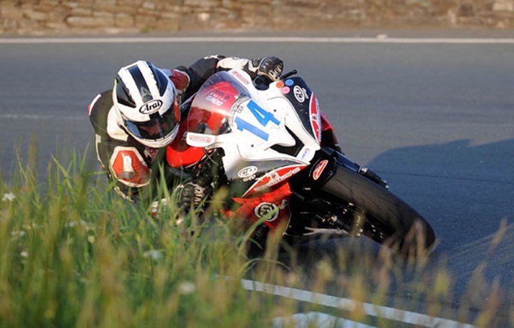William Dunlop Gooseneck TT 2010 - click to enlarge