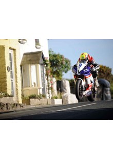 Ian Lougher Rhencullen TT 2009 Supersport Practice 