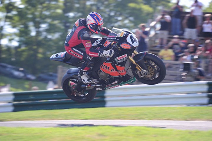 Josh Brookes HM Plant Honda Cadwell Park 2010 - click to enlarge