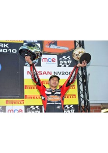 Ryuichi Kiyonari Celebrates as 2010 BSB Champion