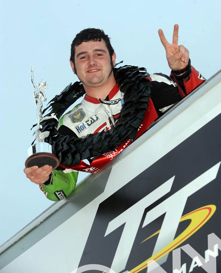 Michael Dunlop TT 2011 Superstock Podium - click to enlarge