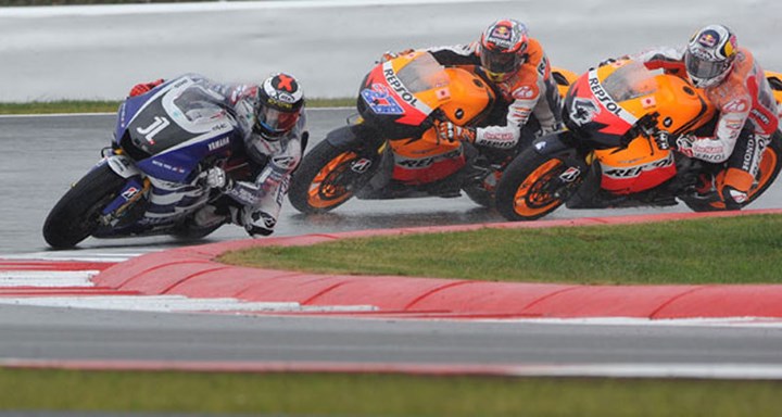 Lorenzo Stoner Dovizioso British MotoGP 2011 Silverstone - click to enlarge