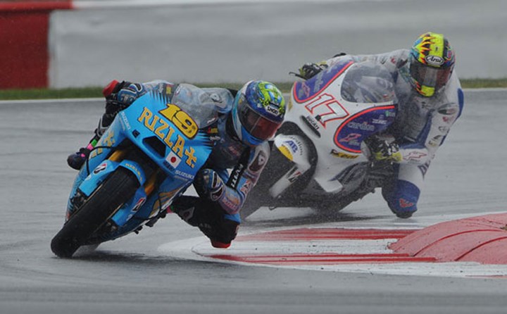 Bautista Abraham British MotoGP 2011 Silverstone - click to enlarge