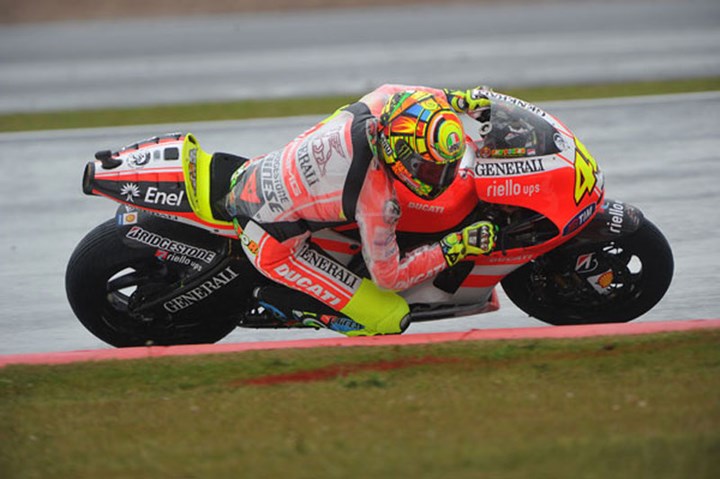 Valentino Rossi (3) British MotoGP 2011 Silverstone - click to enlarge