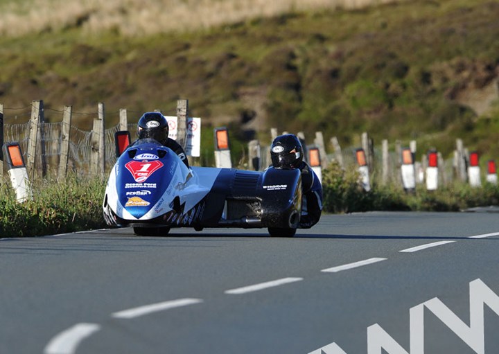John Holden and Andy Winkle TT 2011 Mountain - click to enlarge
