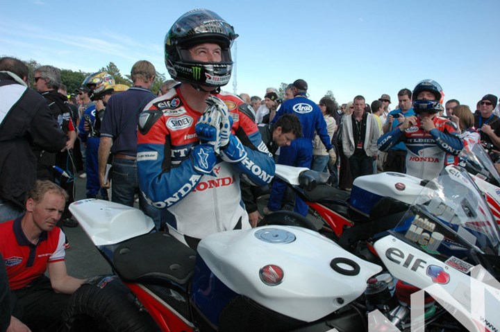 John McGuinness TT 2011 Prayers - click to enlarge