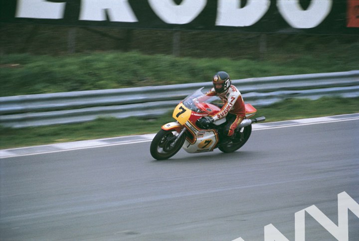 Barry Sheene 1976 Transatlantic Challenge Brands Hatch - click to enlarge