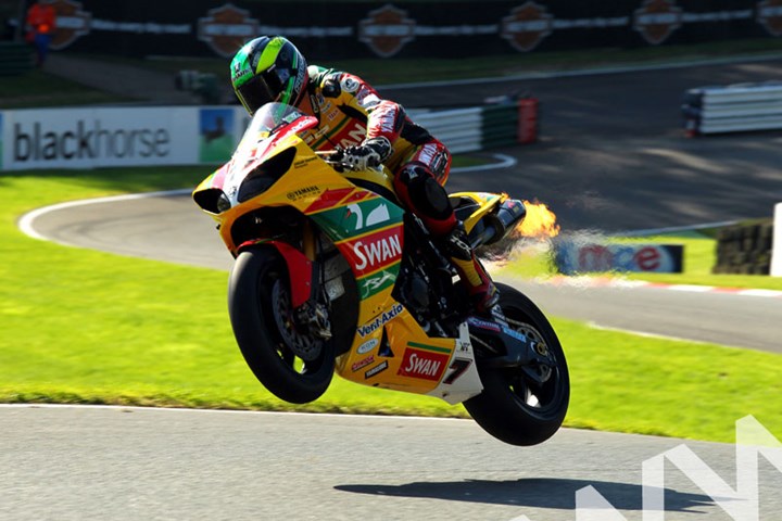 Michael Laverty BSB 2011 Cadwell Park - click to enlarge