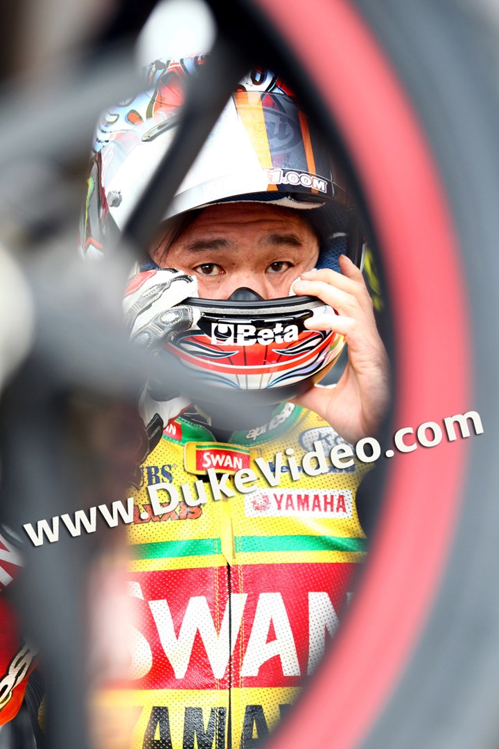 Noriyuki Haga (2) Oulton Park BSB 2012 - click to enlarge
