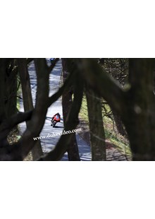 Ryan Farquhar Olivers Mount 2012