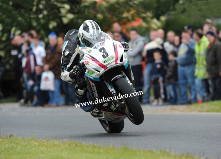 Michael Dunlop Grand Final Victory at Walderstown 2012 - click to enlarge