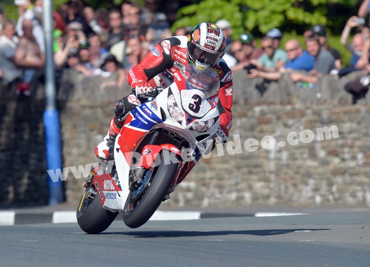 John McGuinness TT 2013 Senior Winner - click to enlarge