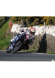 Cameron Donald Tower Bends Superstock Practice TT 2009 