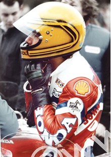 Joey Dunlop Cadwell Park 1981 Start