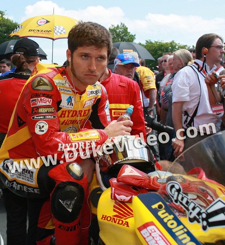 Guy Martin Senior TT 2009 - click to enlarge