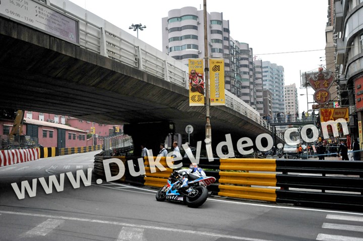 Stephen Thompson Macau Grand Prix - click to enlarge