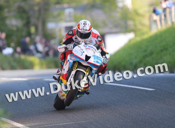 Dan Kneen at the top of Barregarow - click to enlarge