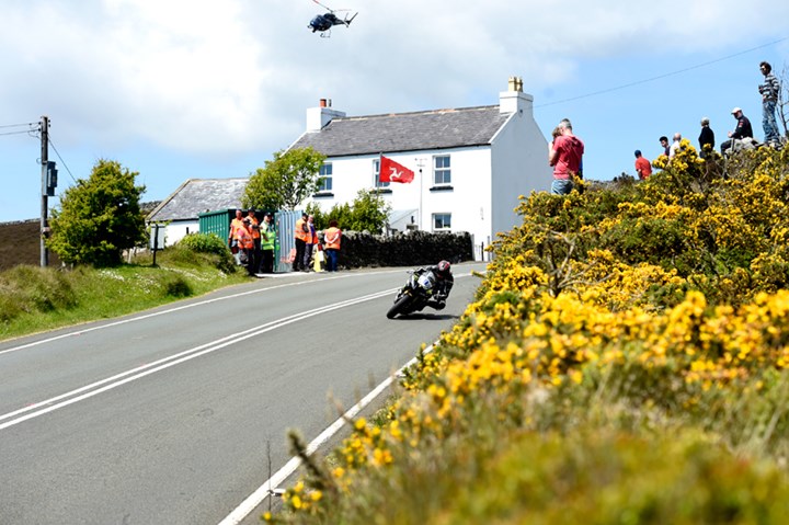 Ian Hutchinson TT 2015 Kates Cottage Print - click to enlarge