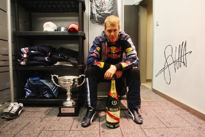 Sebastian Vettel Chinese GP Trophy 2009 Ltd Edition Signed Framed Print 